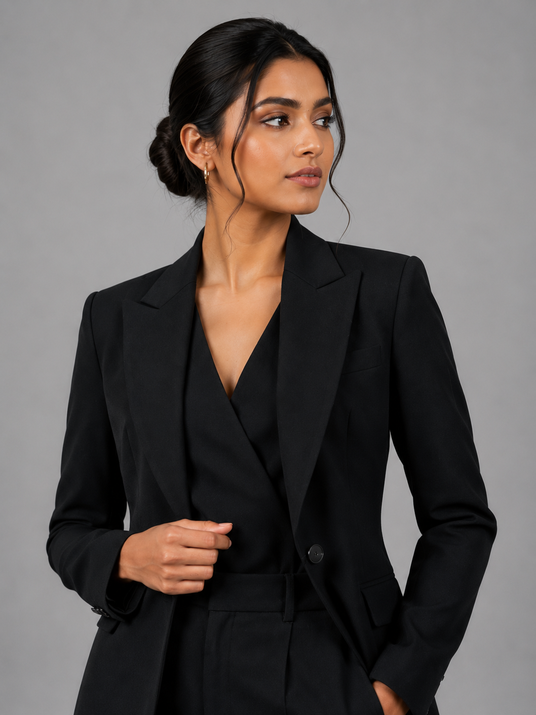BOSSY BLACK WOMEN’S TUXEDO SUIT - Image 2