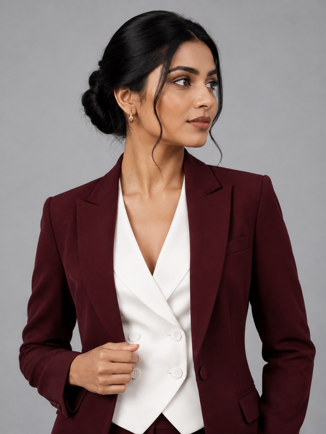 BURGUNDY & IVORY WOMEN’S BLAZER SUIT - Image 2
