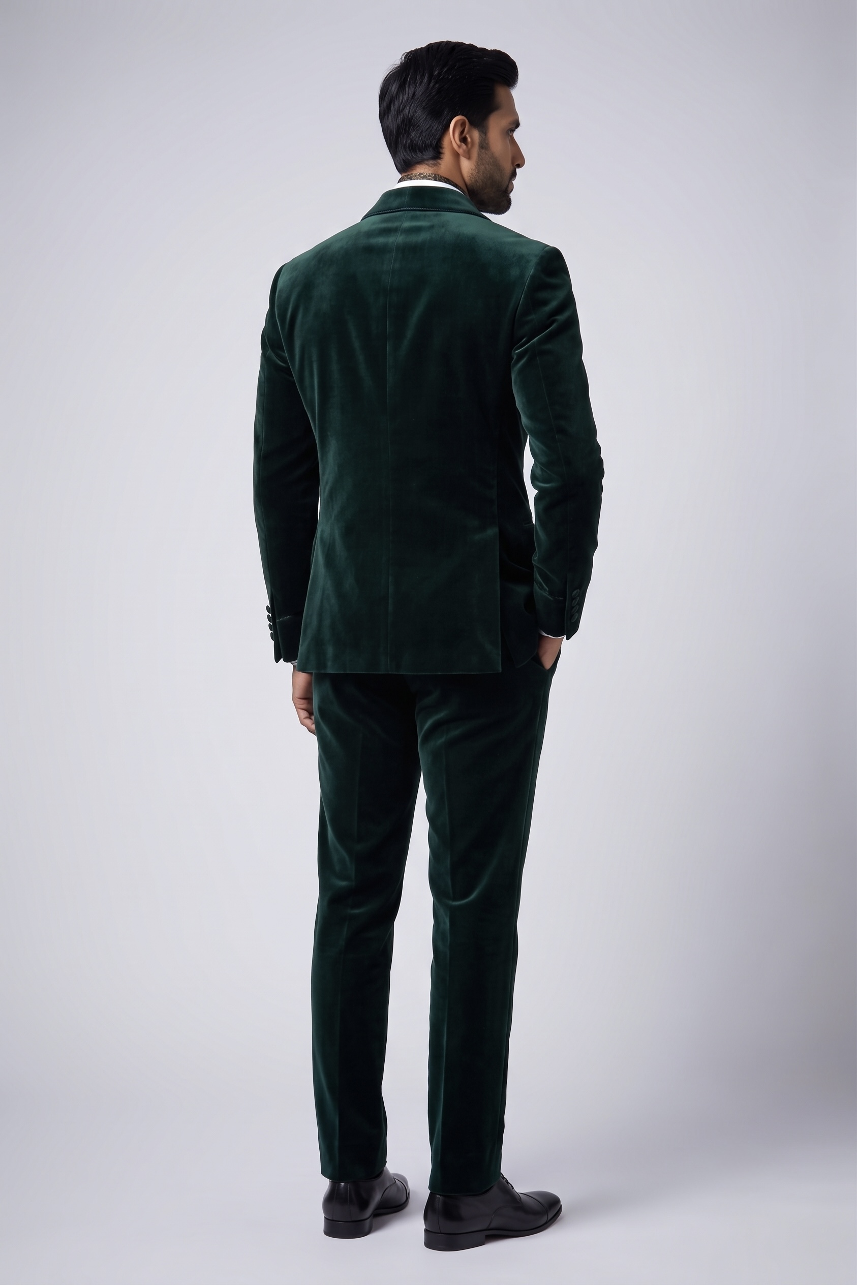 DEEP EMERALD GREEN VELVET SUIT - Image 3