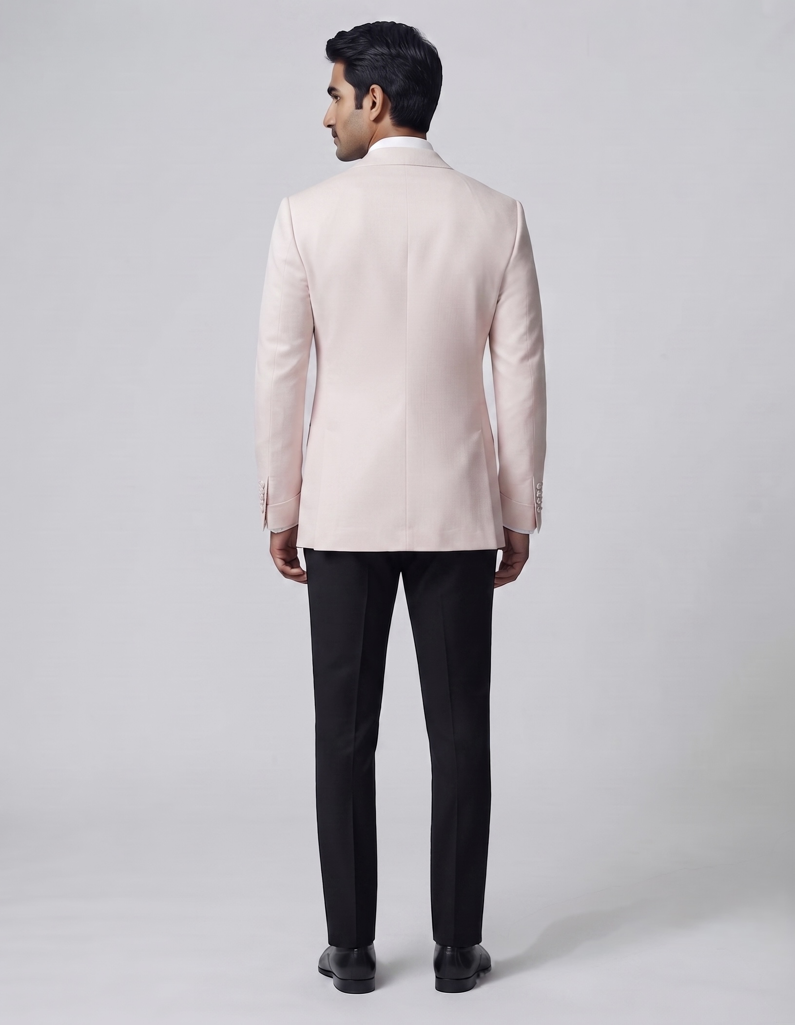 BLUSH IVORY TAILORED SUIT - Image 3