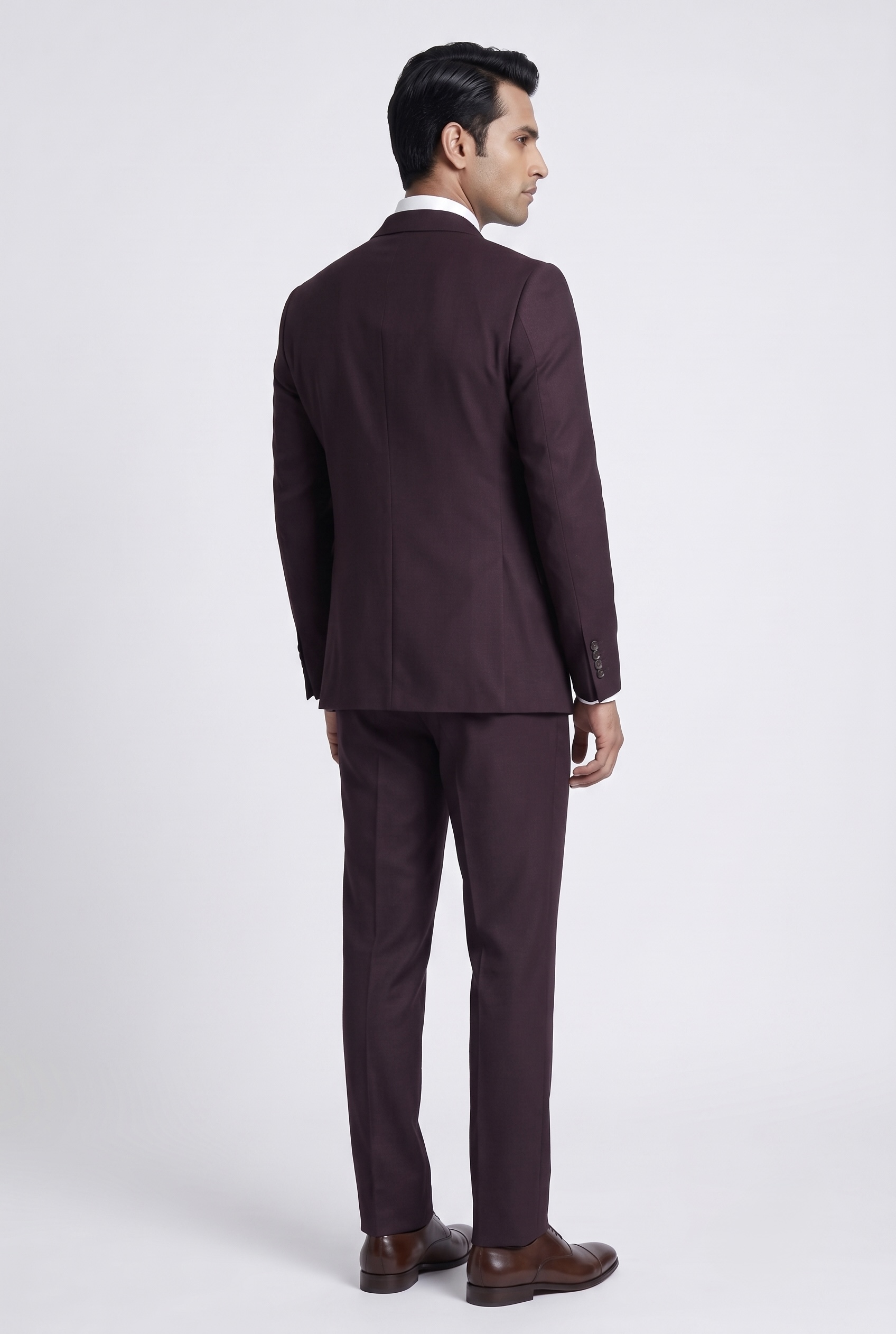 Premium Burgundy Double-Breasted Business Suit - Image 3